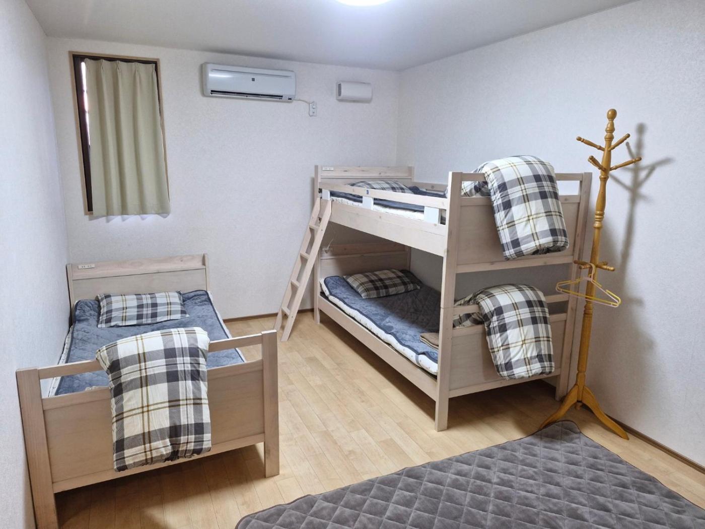Midori Guesthouse&Hostel Tsushima  Esterno foto